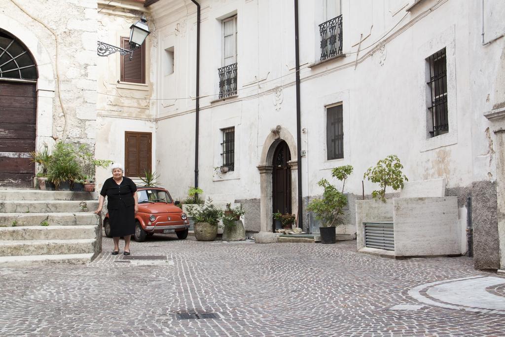 Villa Palazzo Tronconi à Arce Extérieur photo